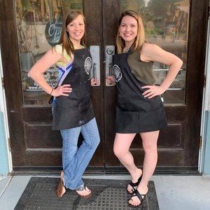 Meet your Posher, Lora